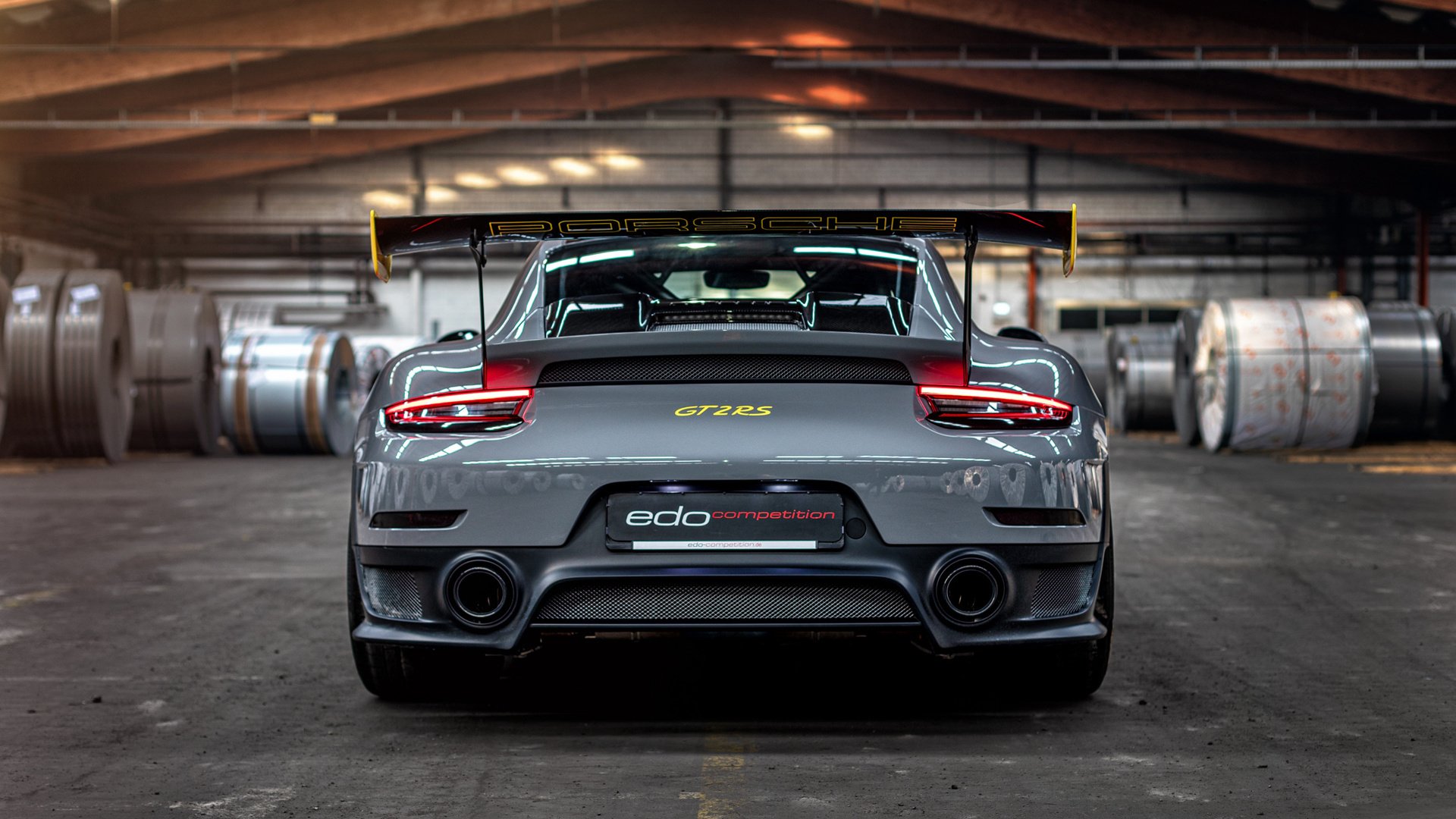 开云真人娱乐官网-《电竞场馆设计理念：科技与艺术的完美结合》，电竞场馆建设标准全文